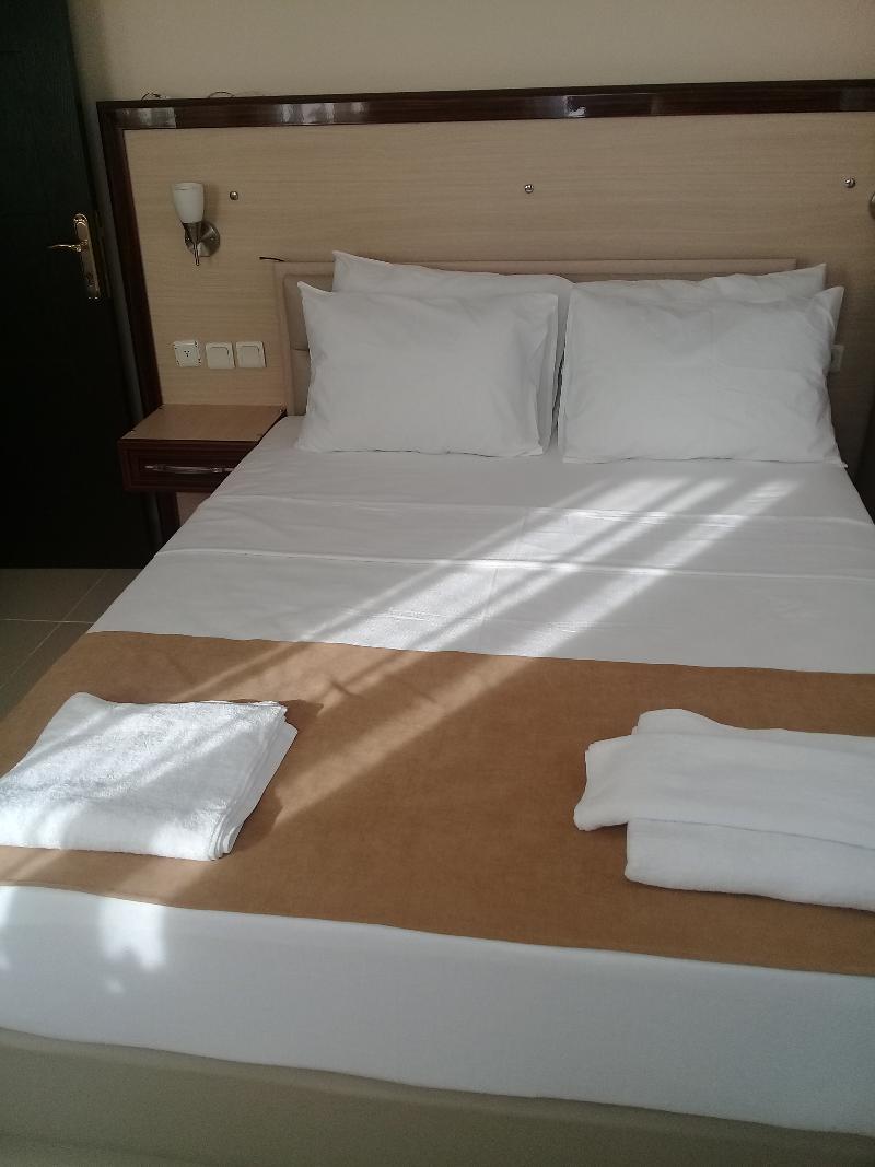 Tuemay Hotel ビテツ エクステリア 写真